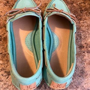 Frye Aqua Quincy Loafers Size 8